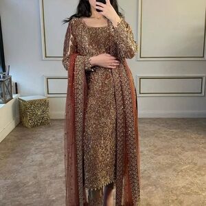 Pakistani shalwar kamez